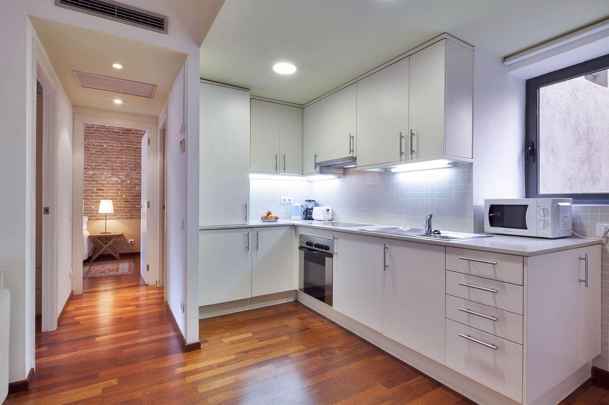 Inside Barcelona Apartments Esparteria מראה חיצוני תמונה