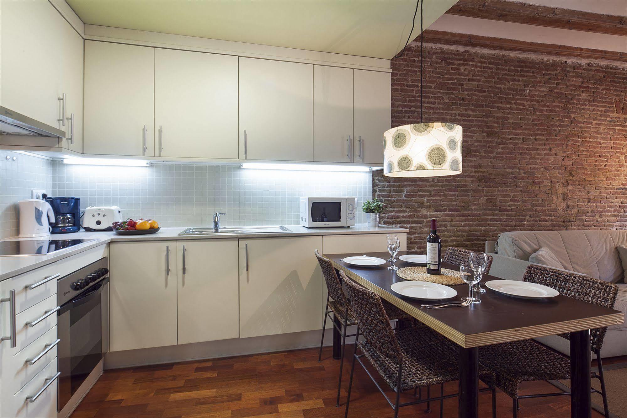 Inside Barcelona Apartments Esparteria מראה חיצוני תמונה